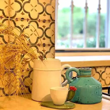 Trullo Scirocco - Apulian House * Locorotondo